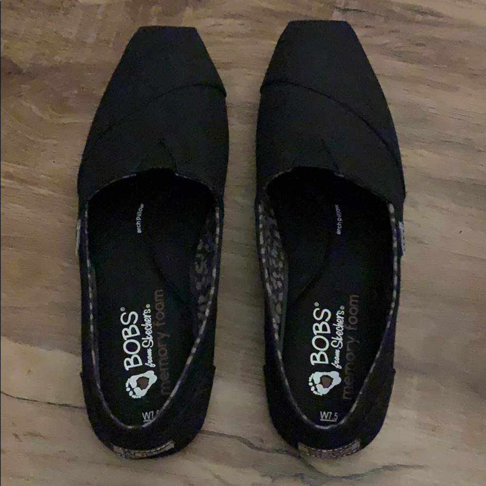 BRAND NEW Bobs memory foam shoes